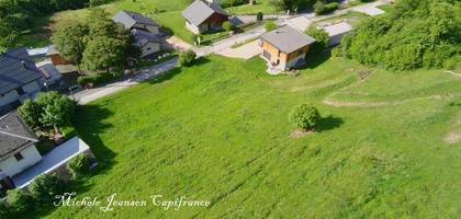 Terrain à Aiton en Savoie (73) de 1160 m² à vendre au prix de 150000€