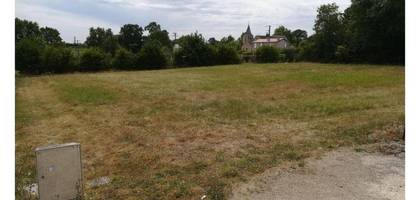 Terrain à Sainte-Gemme en Deux-Sèvres (79) de 1268 m² à vendre au prix de 24000€