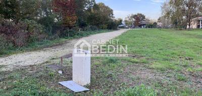 Terrain à Margaux-Cantenac en Gironde (33) de 0 m² à vendre au prix de 124500€ - 2