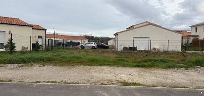 Terrain à Angoulême en Charente (16) de 375 m² à vendre au prix de 33334€ - 2
