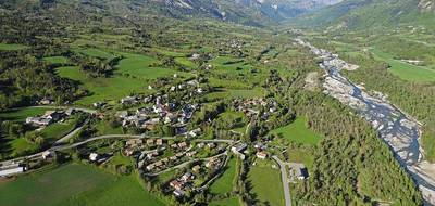 Terrain à Chabottes en Hautes-Alpes (05) de 535 m² à vendre au prix de 79600€ - 1