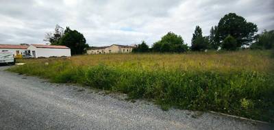Terrain à Saintes en Charente-Maritime (17) de 680 m² à vendre au prix de 68000€ - 1