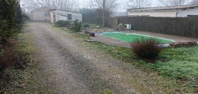 Terrain à Cézac en Gironde (33) de 660 m² à vendre au prix de 75000€ - 1