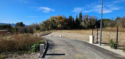 Terrain à Cadenet en Vaucluse (84) de 500 m² à vendre au prix de 199900€ - 2