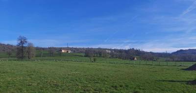 Terrain à Jussac en Cantal (15) de 766 m² à vendre au prix de 23000€ - 1