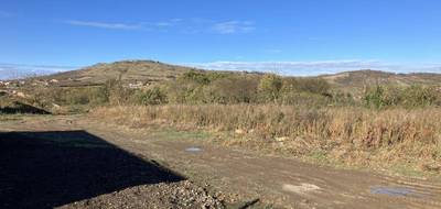 Terrain à Les Martres-de-Veyre en Puy-de-Dôme (63) de 519 m² à vendre au prix de 77500€ - 2