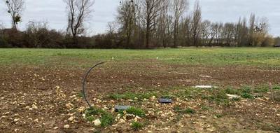Terrain à Saint-Germain-du-Seudre en Charente-Maritime (17) de 1712 m² à vendre au prix de 49575€ - 2