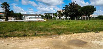 Terrain à Saint-Palais-sur-Mer en Charente-Maritime (17) de 304 m² à vendre au prix de 150000€ - 1