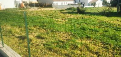 Terrain à Aubagne en Bouches-du-Rhône (13) de 557 m² à vendre au prix de 330000€ - 2