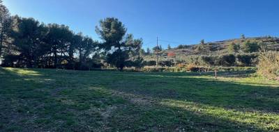 Terrain à Eyguières en Bouches-du-Rhône (13) de 723 m² à vendre au prix de 265000€ - 3
