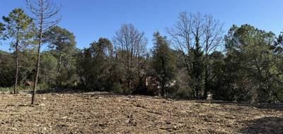 Terrain à Bagnols-en-Forêt en Var (83) de 900 m² à vendre au prix de 170000€ - 1