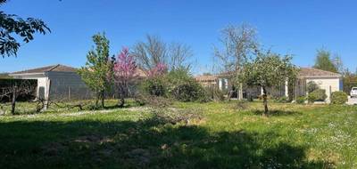 Terrain à Boutiers-Saint-Trojan en Charente (16) de 937 m² à vendre au prix de 41800€ - 2