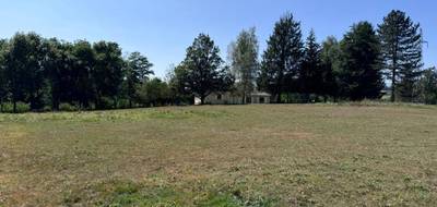 Terrain à Reilhac en Cantal (15) de 3138 m² à vendre au prix de 75000€ - 1