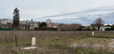 Terrain à Angoulême en Charente (16) de 803 m² à vendre au prix de 107608€ - 2