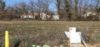 Terrain et maison à Saint-Martin-la-Pallu en Vienne (86) de 391 m² à vendre au prix de 212928€ - 3