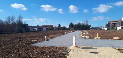 Terrain et maison à Neuville-de-Poitou en Vienne (86) de 618 m² à vendre au prix de 175186€ - 3