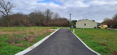 Terrain à Breuillet en Charente-Maritime (17) de 593 m² à vendre au prix de 138000€ - 2