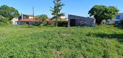 Terrain à Croix-Chapeau en Charente-Maritime (17) de 757 m² à vendre au prix de 121120€ - 2