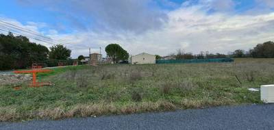 Terrain à Coulonges en Charente-Maritime (17) de 740 m² à vendre au prix de 32900€ - 1