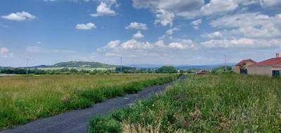 Terrain à Vertaizon en Puy-de-Dôme (63) de 0 m² à vendre au prix de 75000€ - 1