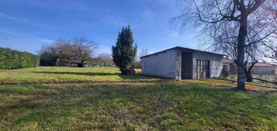 Terrain à Pont-de-Vaux en Ain (01) de 1170 m² à vendre au prix de 57000€ - 2