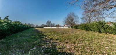 Terrain à Vierzon en Cher (18) de 702 m² à vendre au prix de 44000€ - 1