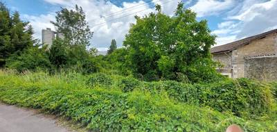 Terrain à La Couronne en Charente (16) de 1478 m² à vendre au prix de 82500€ - 2