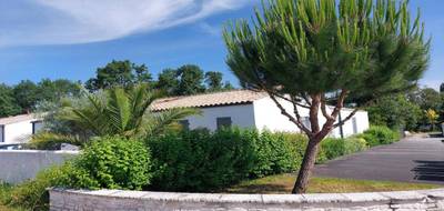 Terrain à Courçon en Charente-Maritime (17) de 402 m² à vendre au prix de 65000€ - 2