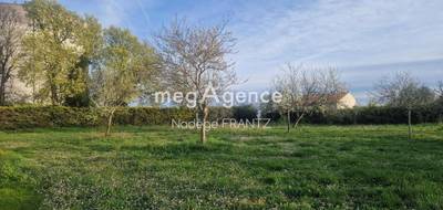 Terrain à Saint-Jean-d'Angély en Charente-Maritime (17) de 1487 m² à vendre au prix de 77000€ - 3