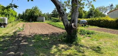 Terrain à Taugon en Charente-Maritime (17) de 635 m² à vendre au prix de 38500€ - 1