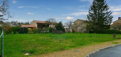Terrain à Yversay en Vienne (86) de 724 m² à vendre au prix de 55000€ - 1