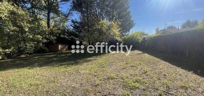 Terrain à Le Pian-Médoc en Gironde (33) de 600 m² à vendre au prix de 174000€ - 1