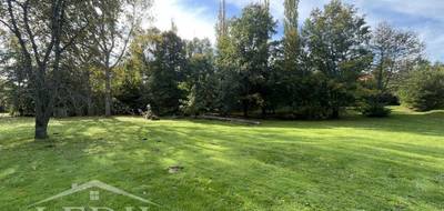 Terrain à Aydat en Puy-de-Dôme (63) de 1300 m² à vendre au prix de 139000€ - 1