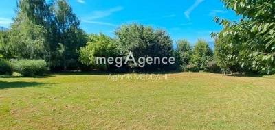 Terrain à Saint-Sulpice-de-Royan en Charente-Maritime (17) de 1355 m² à vendre au prix de 220000€ - 1