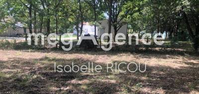 Terrain à Le Château-d'Oléron en Charente-Maritime (17) de 847 m² à vendre au prix de 189300€ - 2