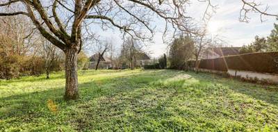 Terrain à Les Aix-d'Angillon en Cher (18) de 1807 m² à vendre au prix de 45000€ - 2