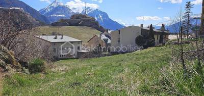 Terrain à Briançon en Hautes-Alpes (05) de 778 m² à vendre au prix de 356000€ - 2