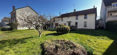 Terrain à Fontenay-Trésigny en Seine-et-Marne (77) de 1823 m² à vendre au prix de 330000€ - 1