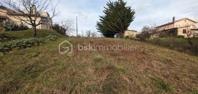 Terrain à Auch en Gers (32) de 3920 m² à vendre au prix de 58000€ - 2