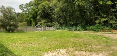Terrain à Ludon-Médoc en Gironde (33) de 744 m² à vendre au prix de 184000€ - 3