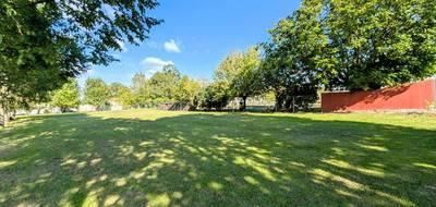 Terrain à Saint-Martial-sur-Né en Charente-Maritime (17) de 820 m² à vendre au prix de 16000€ - 2