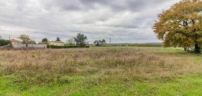 Terrain à Sourzac en Dordogne (24) de 2456 m² à vendre au prix de 39000€ - 1