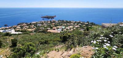 Terrain à Saint-Raphaël en Var (83) de 3183 m² à vendre au prix de 1220000€ - 2