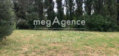 Terrain à Marennes-Hiers-Brouage en Charente-Maritime (17) de 377 m² à vendre au prix de 95000€ - 1