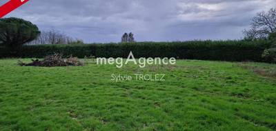 Terrain à Le Champ-Saint-Père en Vendée (85) de 4000 m² à vendre au prix de 138000€ - 1
