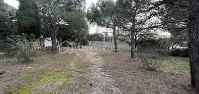 Terrain à Aureille en Bouches-du-Rhône (13) de 612 m² à vendre au prix de 179000€ - 2