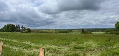 Terrain à Thiviers en Dordogne (24) de 7410 m² à vendre au prix de 44000€ - 1