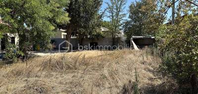 Terrain à Morières-lès-Avignon en Vaucluse (84) de 532 m² à vendre au prix de 147000€ - 3