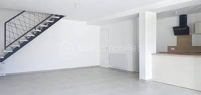 Terrain et maison à Fontenay-Trésigny en Seine-et-Marne (77) de 95 m² à vendre au prix de 285000€ - 2