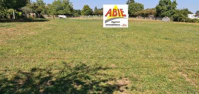 Terrain à Benet en Vendée (85) de 940 m² à vendre au prix de 27000€ - 1